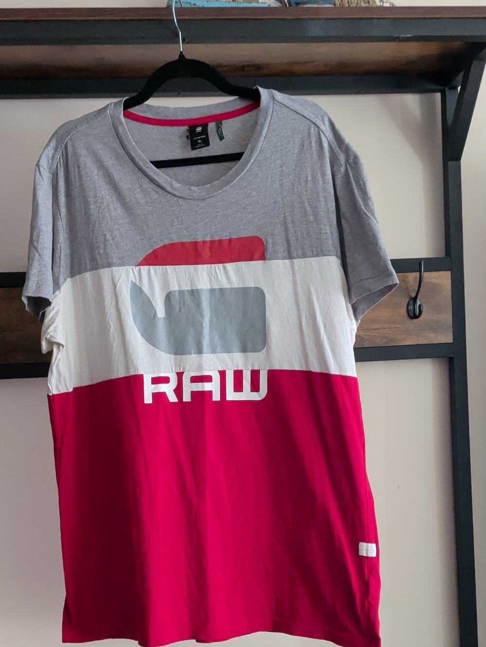 G-Star Men’s Colorblock RAW Logo Tee - Gray, White & Red